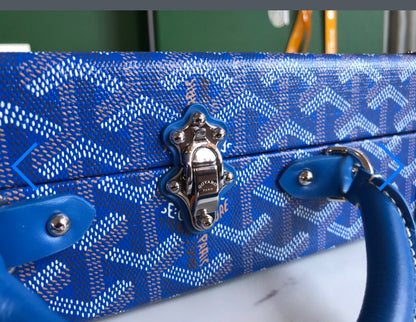 Blue invoice trunk bag