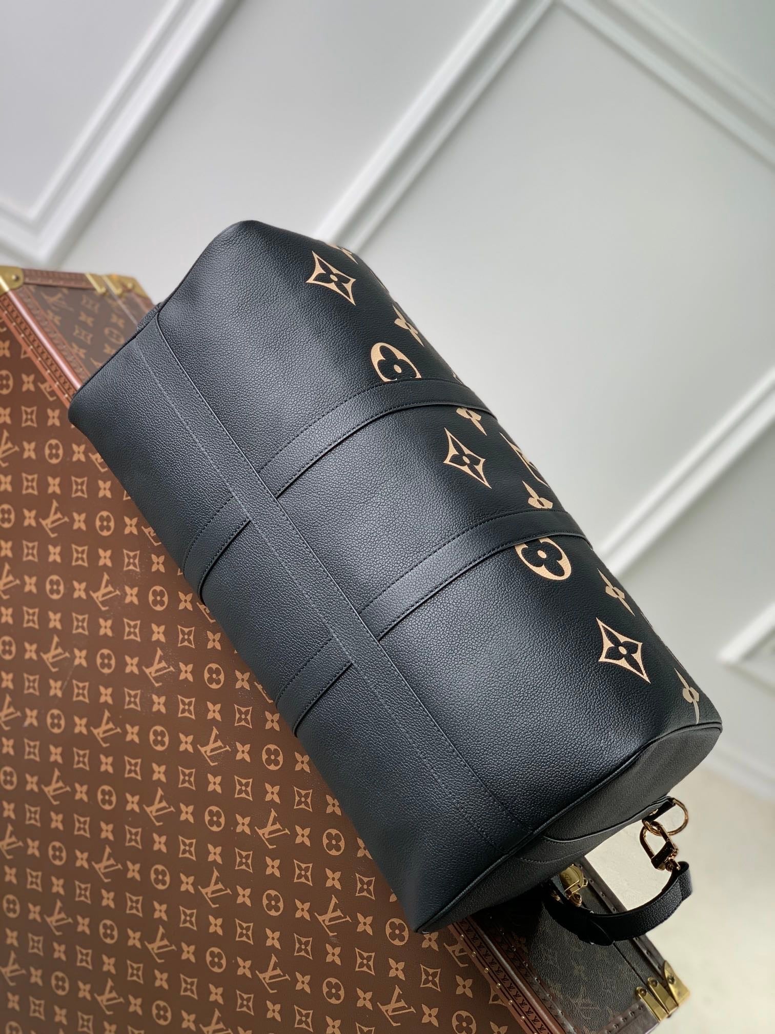 Sac Keepall Bandoulière 45  10/10 facture