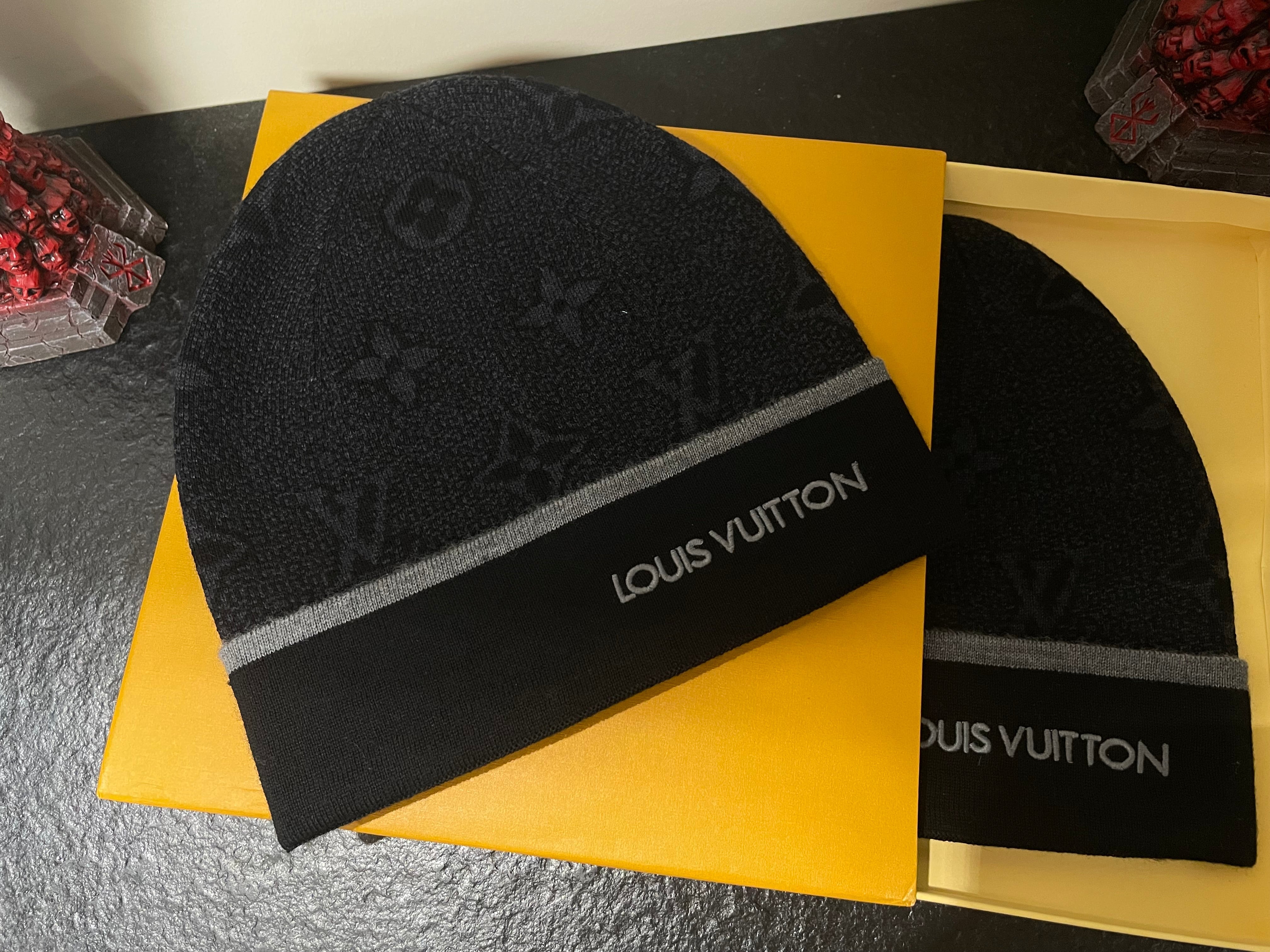 Bonnet LV BLACK + TICKET DE CAISSE