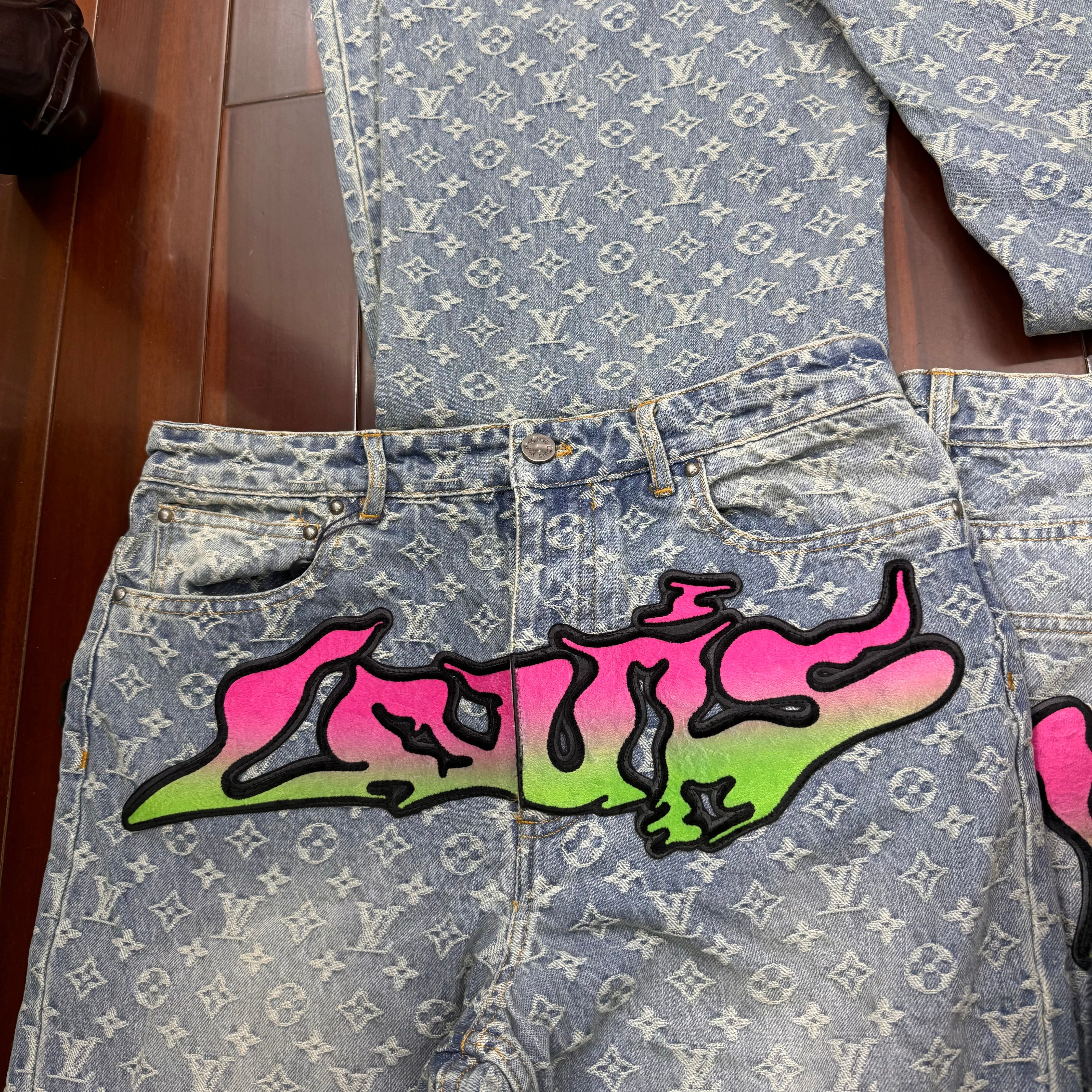 Jean Lv  baggy denim facture