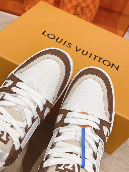 Sneakers Lv Trainers Mokka Rechnung