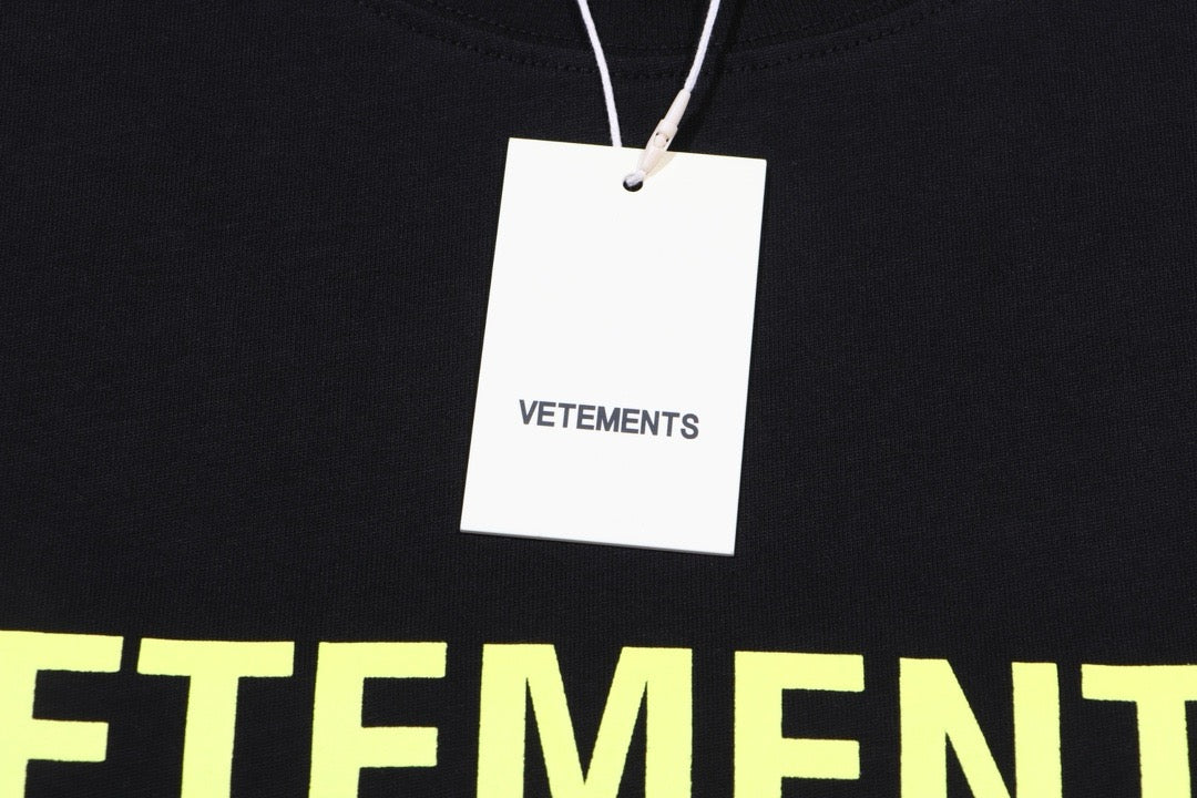 T-shirt noir Vetements