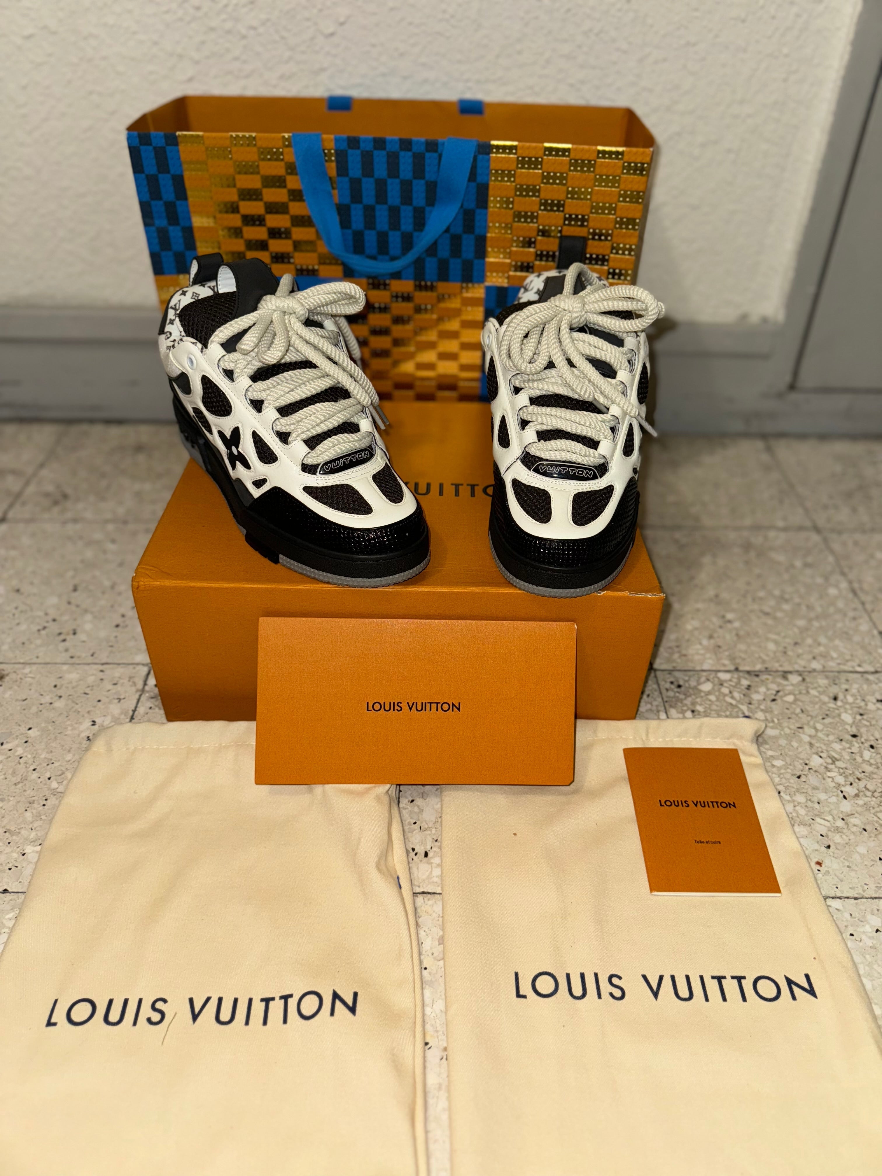 Sneakers Lv Skate grau Rechnung