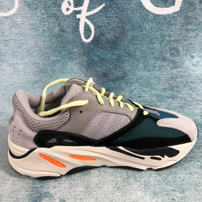 ADD 700 Wave Runner Solid Grey Flight club Authentification ✔️ 1:1