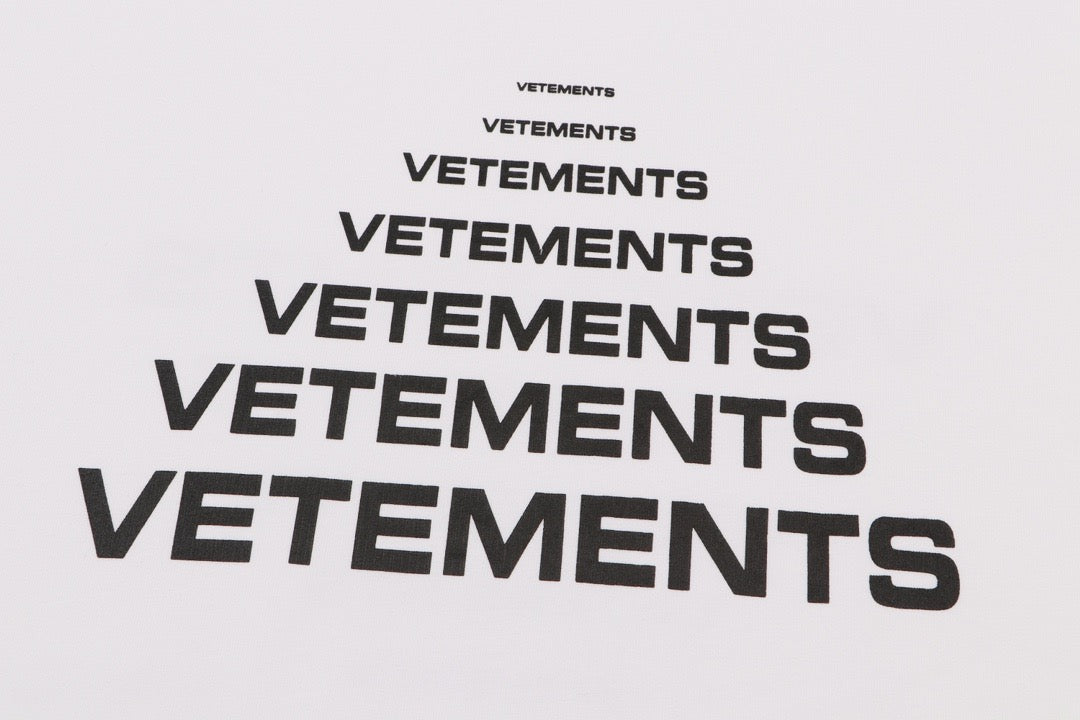 White T-shirt with Vetements logo print