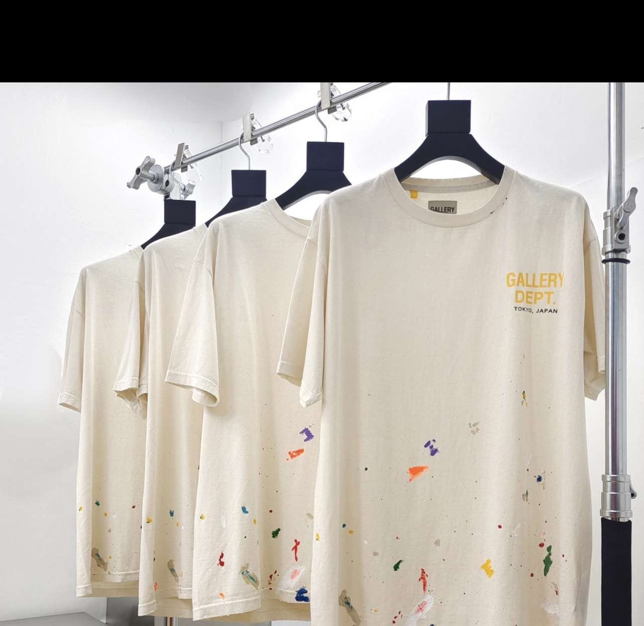 DEPT Gallery T-shirt