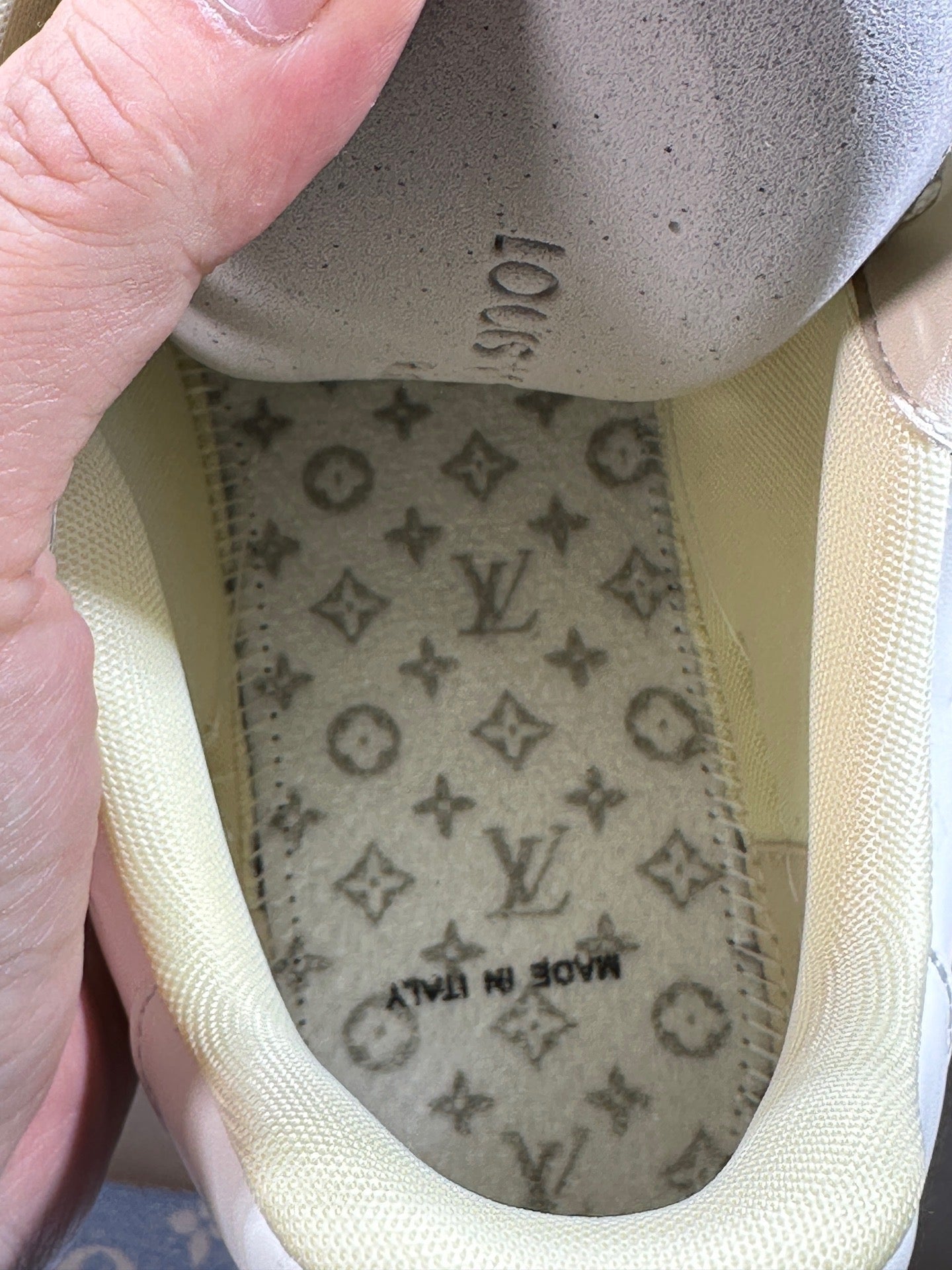 Lv trainers mocha