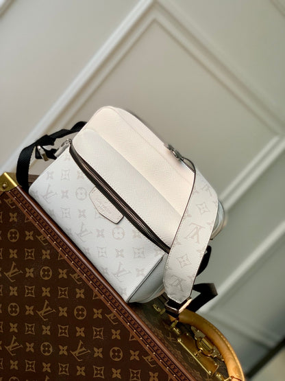 Lv outdoor gray bag invoice 10/10