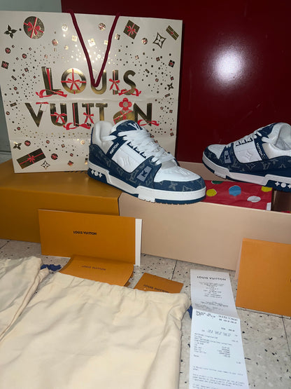 Lv trainers blue jean qualité 10/10 facture