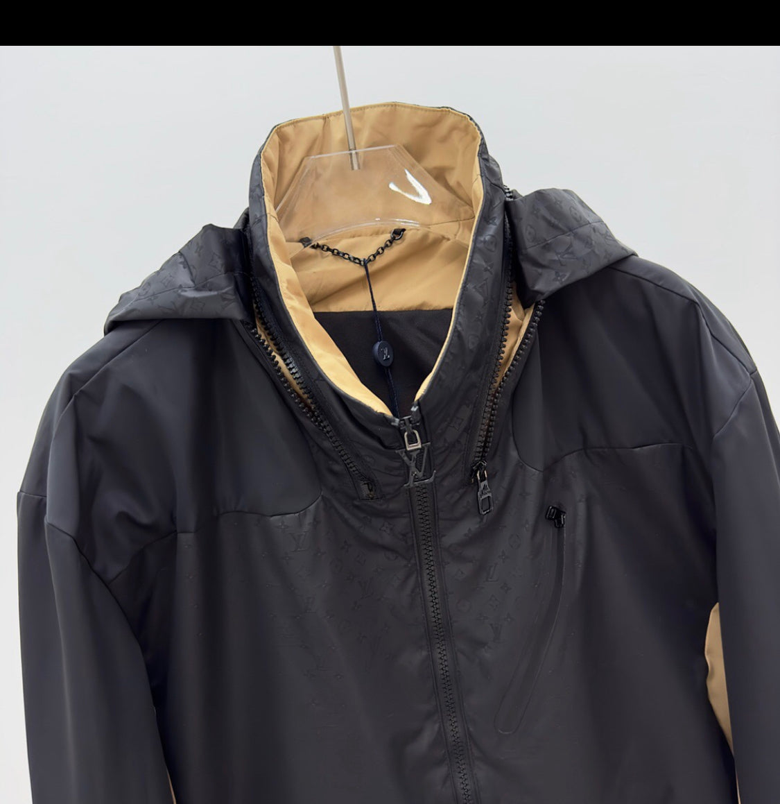 Lv Wendejacke Jacke 10/10 2023