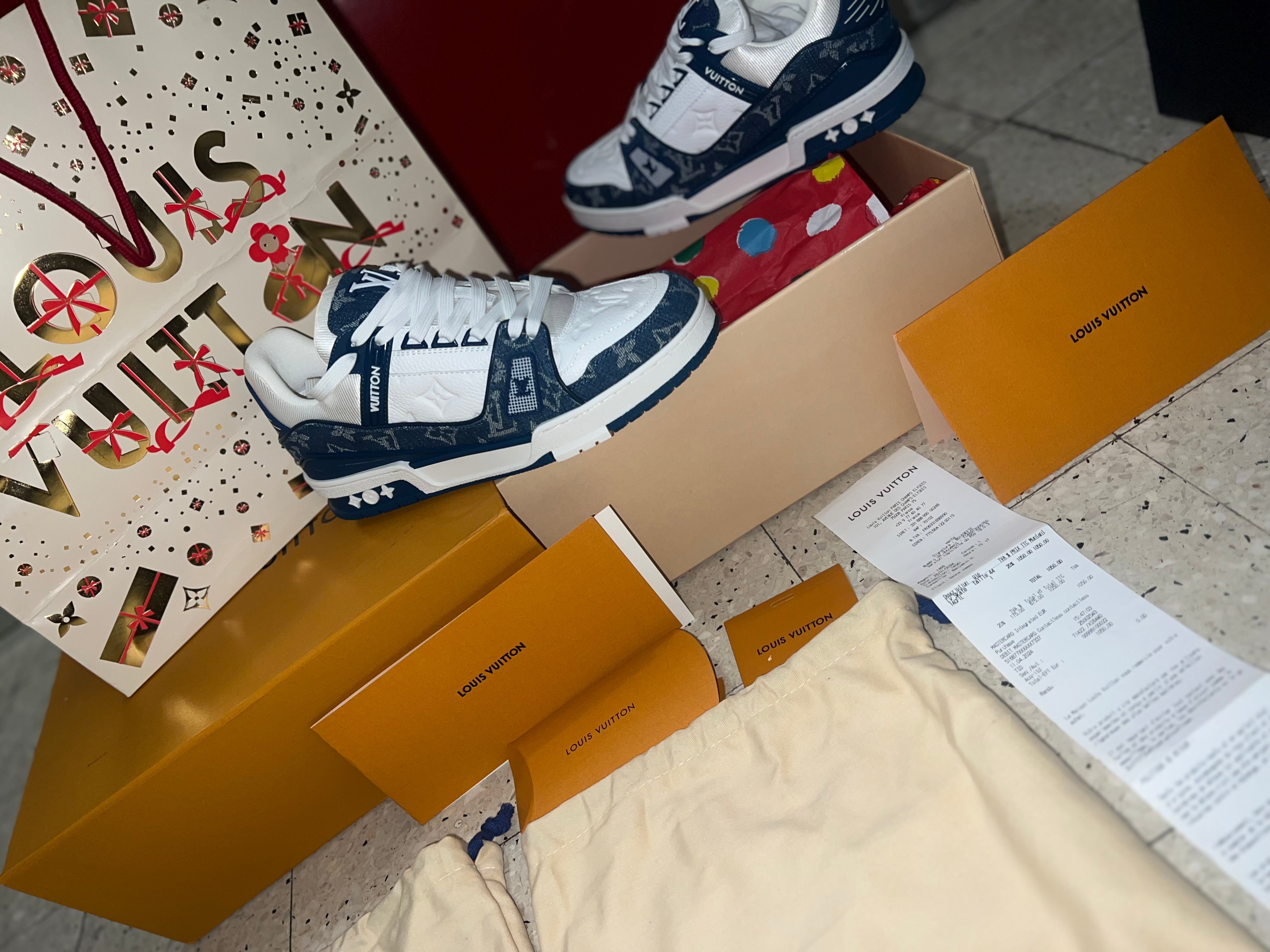 Lv trainers blue jean qualité 10/10 facture