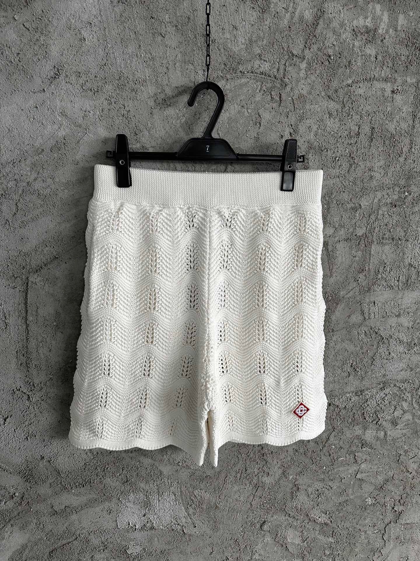 Casab Wavy Gradient Pattern Shorts