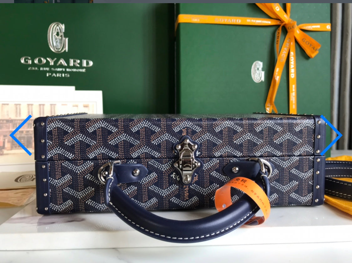 Blue navy invoice trunk bag