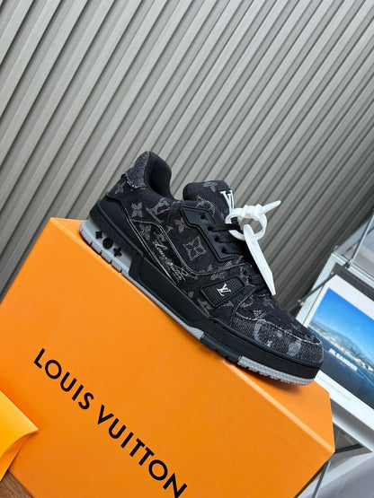 Sneakers Lv Trainers facture