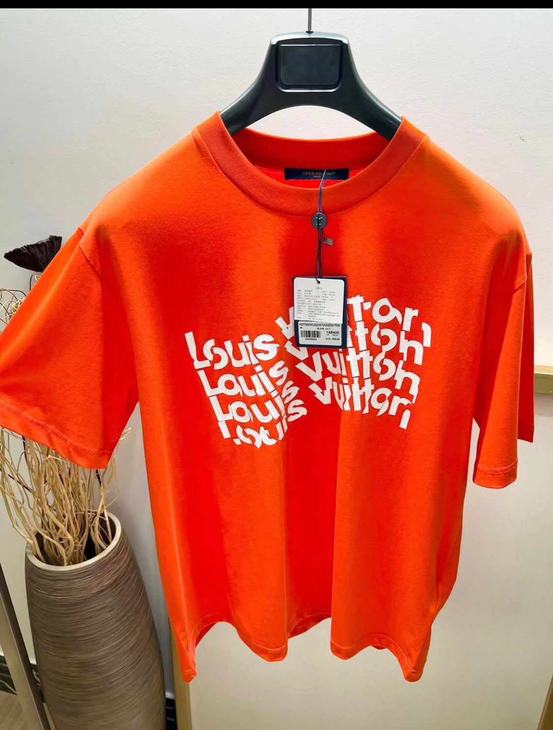 Oranges übergroßes LV-T-Shirt