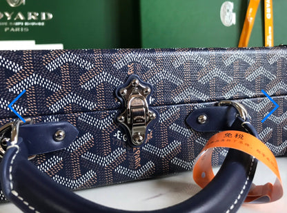 Blue navy invoice trunk bag