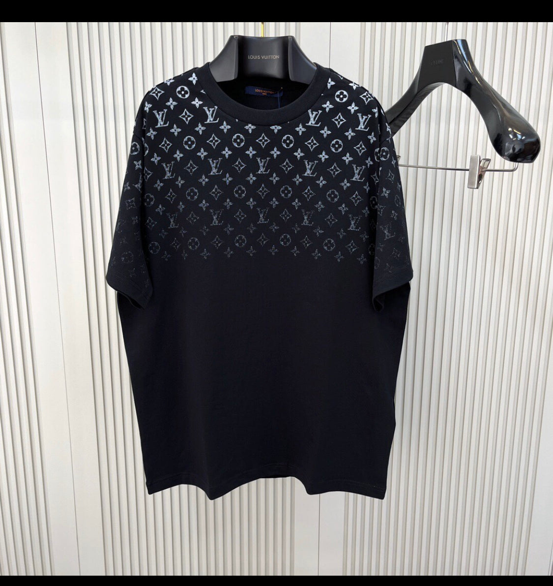 T shirt Lv