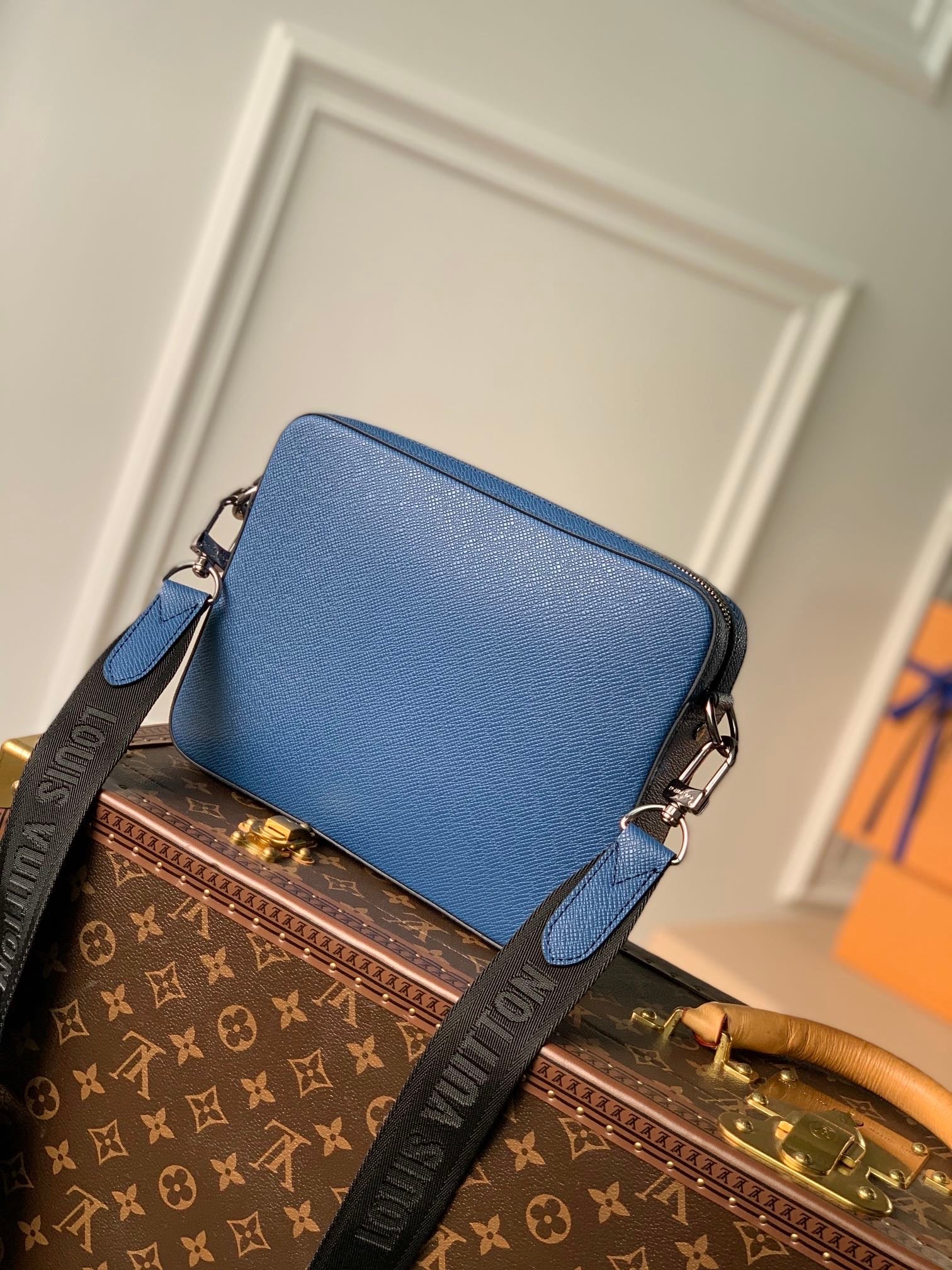 Blue Trio Messenger Bag invoice 10/10