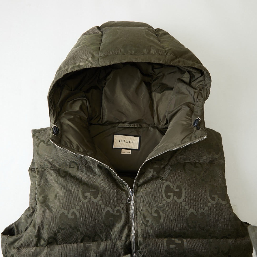 Ärmellose GG-Jumbo-Jacke in Khaki