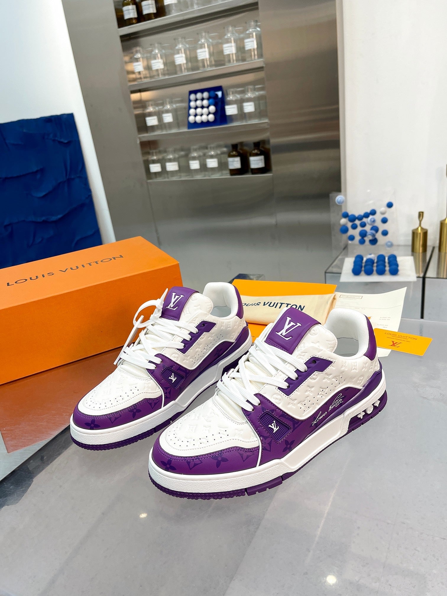 Sneakers Lv trainers purple 2023 invoice