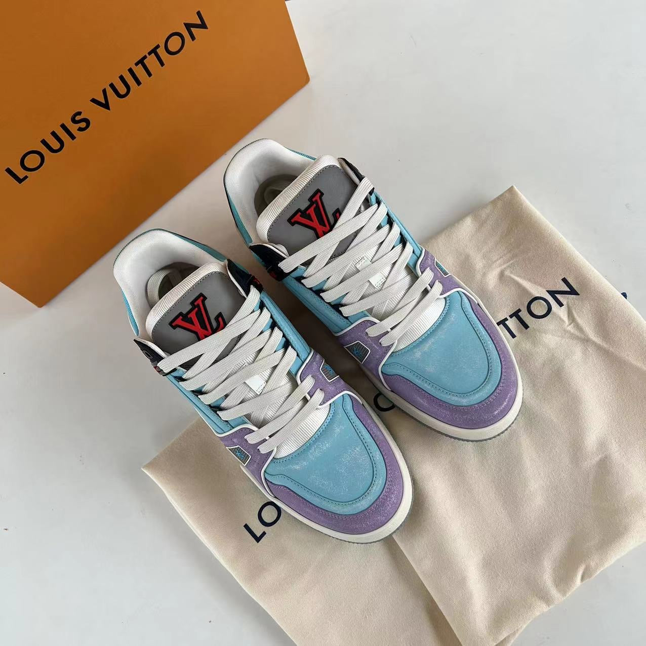 Lv trainers