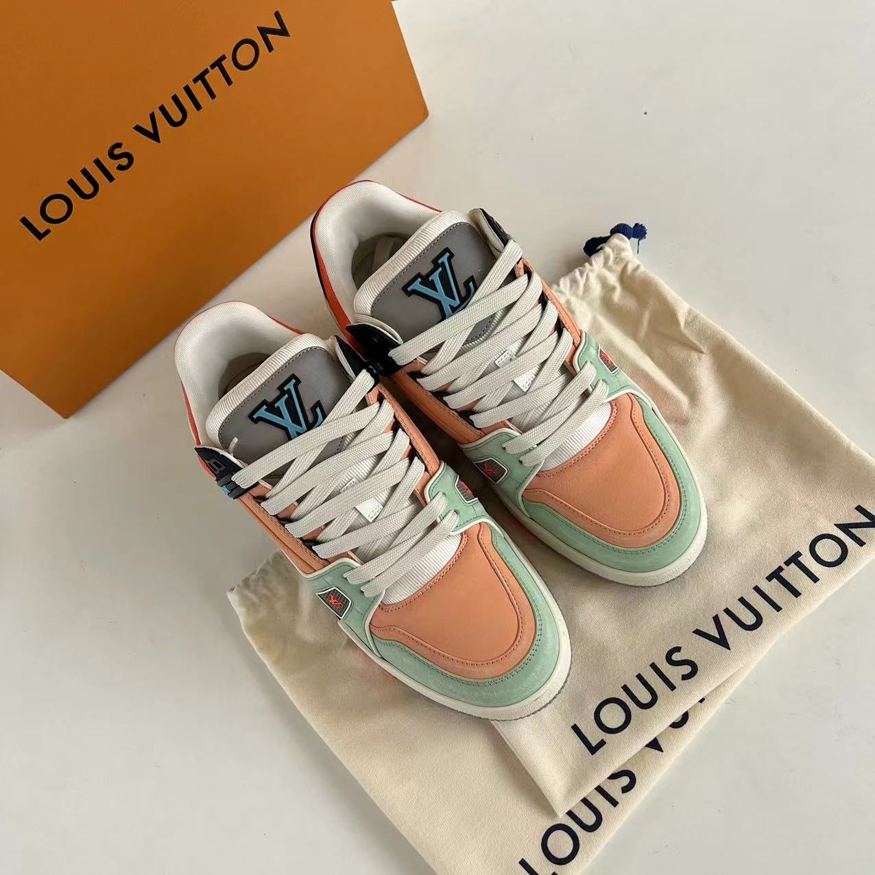 Lv trainers