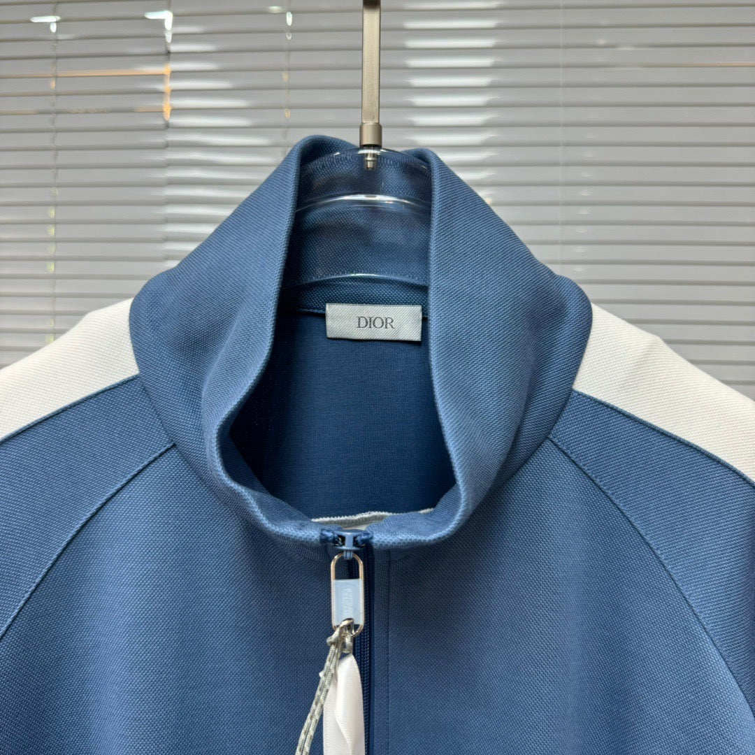 CD 2024 blue zipped jacket