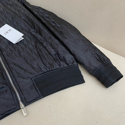 Bomber CD oblique technique black 2023