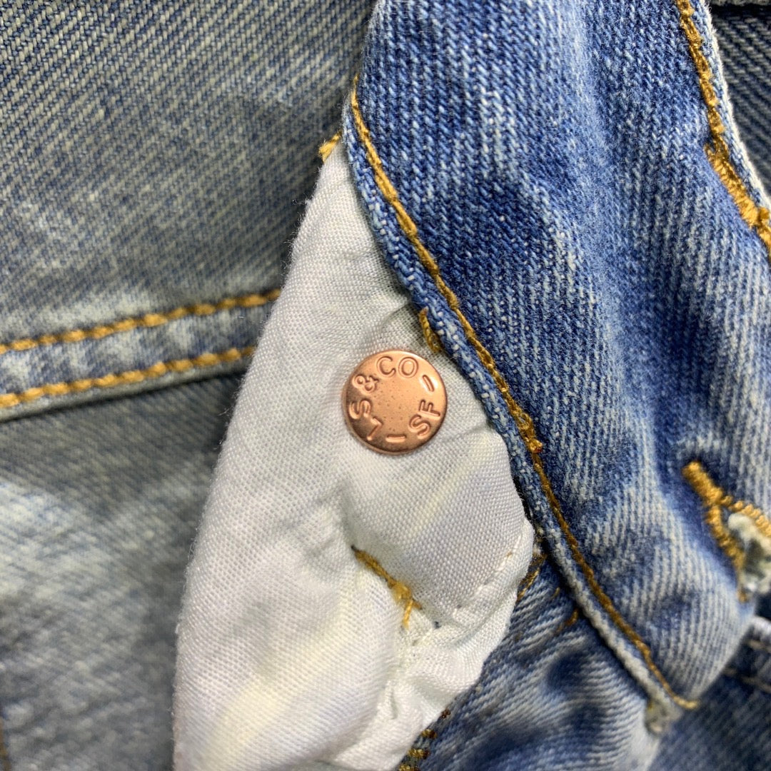 Jean Denim tears