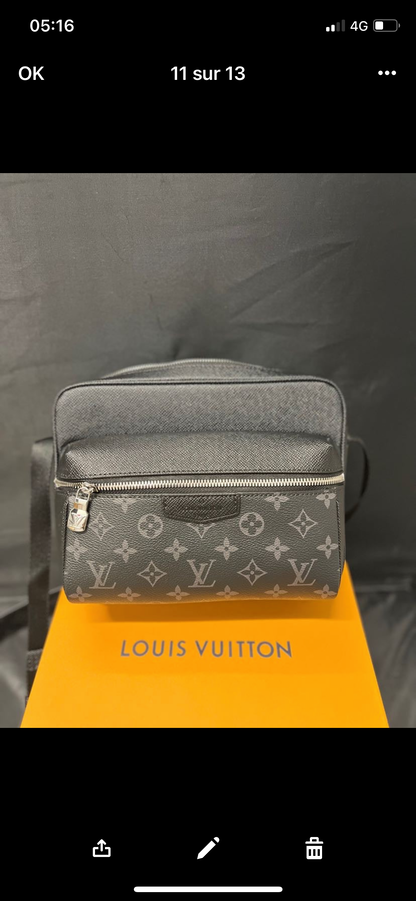 Lv outdoor bag invoice 10/10