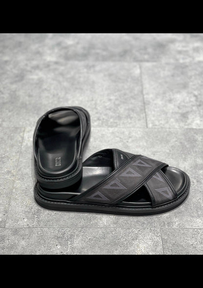 Classic CD flip-flops in leather